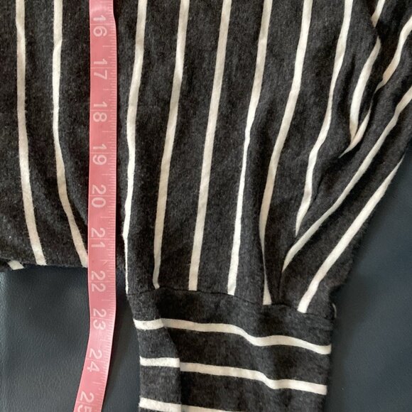 41 Hawthorn Sweater Open Cardigan Knit Women's Gray Stripe Slouchy Open Sz M - Picture 8 of 9